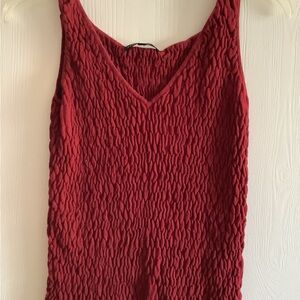 Women's Red Textured Sleeveless Top